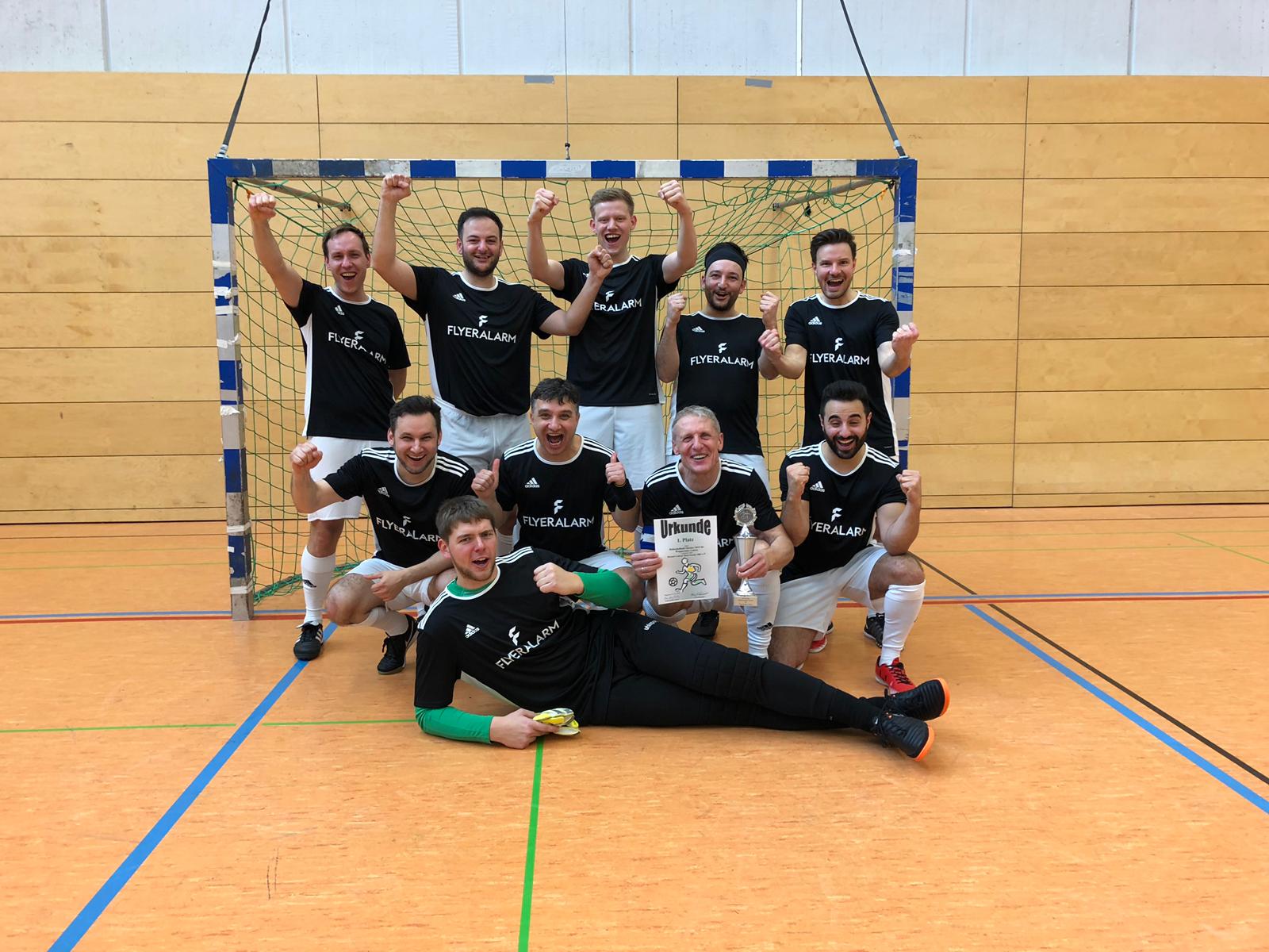 GEL - Lehrerfußballteam gewinnt erneut das BLTV - Turnier für Wuppertaler Lehrermannschaften